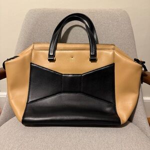 Kate Spade New York Beau Shopper Tote Handbag Black And Tan Color GUC